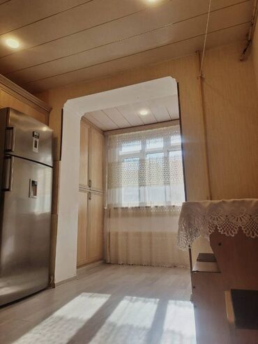 Köhnə tikili: Bakı, 3 otaqlı, Köhnə tikili, m. Həzi Aslanov, 70 kv. m — 8