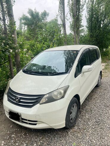 Honda: Honda : 2011 г., 1.5 л, Вариатор, Бензин, Минивэн