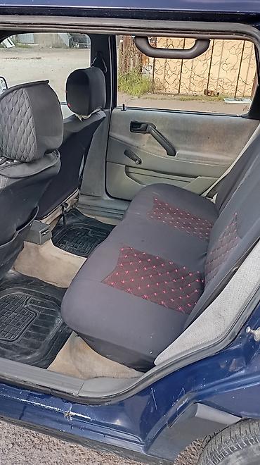 портер 133: Volkswagen Passat: 1992 г., 1.8 л, Механика, Бензин, Универсал — 6