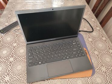 Digər noutbuklar və netbuklar: Salam dostlar notebook satılır birdene petlesini sıxmaq lazımdır amma