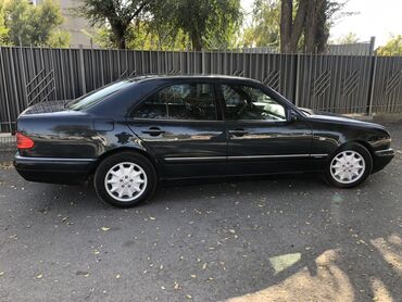 продаю скутер срочно: Mercedes-Benz E-Class: 1996 г., 3.2 л, Автомат, Бензин, Седан