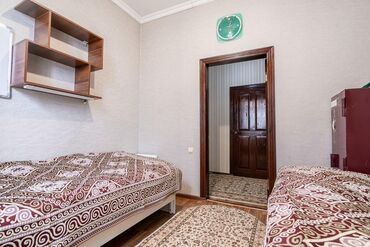 Посуточная аренда домов: 200 м², 4 комнаты, Утепленный, Бронированные двери, Видеонаблюдение — 4