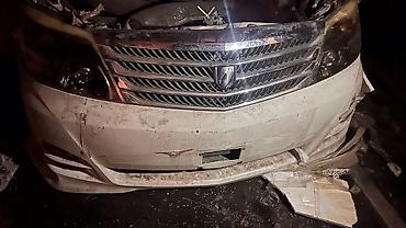 Бампер и комплектующие: Бампер Toyota — 2