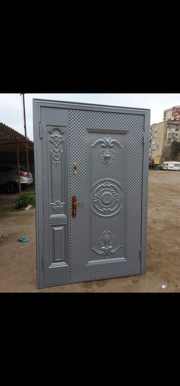 Giriş qapıları: Yeni Giriş qapısı Zəmanətli, Ödənişli quraşdırma, Ödənişli çatdırılma — 7