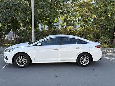 honda inside: Hyundai Sonata: 2019 г., 2 л, Автомат, Газ, Седан — 7