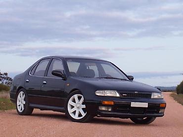 kompressor arenda: Nissan Bluebird 1997 ci il. 2 mator. Maşının hər bir hissəsi sökülüb — 1