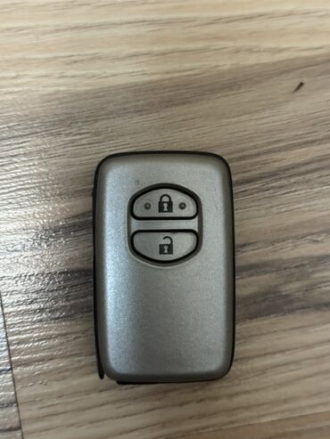 изготовление чип ключа для автомобиля: Ключ Toyota Б/у, Оригинал, Япония