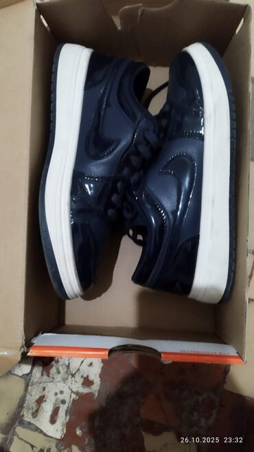 волейболный кросовка: Кроссовкалар, 38, Nike, Жаңы, түсү - Көк, Өзү алып кетүү