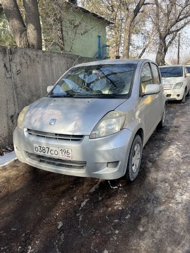 Toyota: Toyota Passo: 2005 г., 1 л, Автомат, Бензин