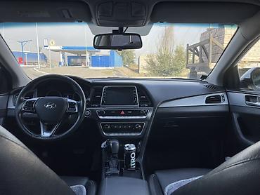 Продажа авто: Hyundai Sonata: 2017 г., 2 л, Автомат, Газ, Седан — 5