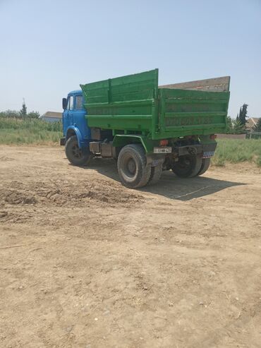 ZİL : 1.1 l | 1986 il 1986 km