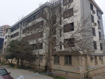 ev xacmaz: Bakı, Yasamal, 1 otaqlı, Köhnə tikili, m. Elmlər Akademiyası, 30 kv. m