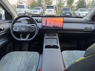 geely e5: Changan Qiyuan Q05: 2026 г., Электромобиль, Кроссовер — 4