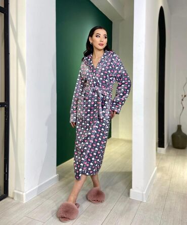 Халаты: Халат, Плюш, Made in KG, В полоску, Леопардовый принт, С перьями — 3