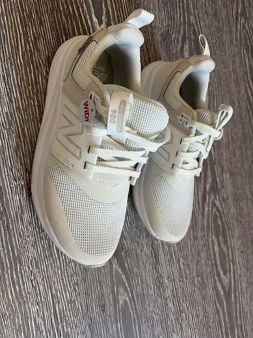 nb 9060: Кроссовки, 39.5, New Balance, Новый, цвет - Белый, Самовывоз — 1