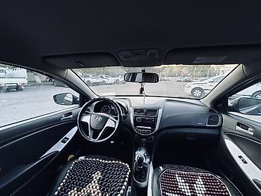 серый gac aion s: Hyundai Solaris: 2013 г., 1.6 л, Механика, Бензин, Седан — 8