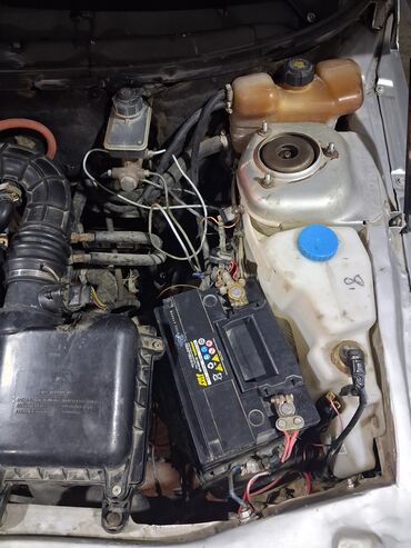 Digər avto xidmətlər: Avtomobil salonunun tam kompleks yenilənməsi və üzlənməsi xidməti - — 15