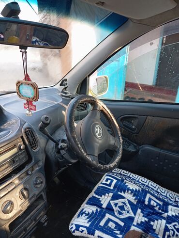 Toyota: Toyota Funcargo: 2005 г., 1.3 л, Автомат, Бензин — 6