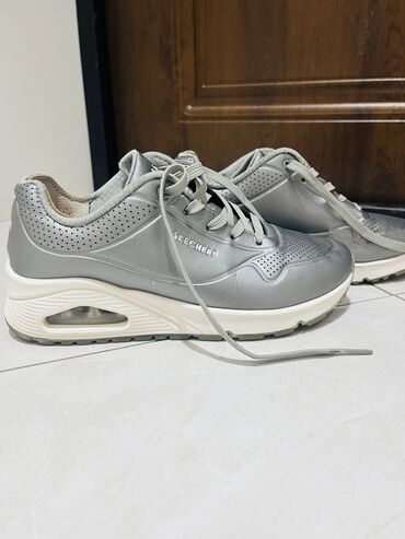 skechers: Skechers, Ölçü: 36.5, rəng - Bej, İşlənmiş