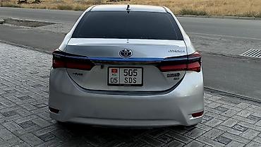 тайота каролла гибрид: Toyota Corolla: 2019 г., 1.8 л, Робот, Гибрид, Седан — 4