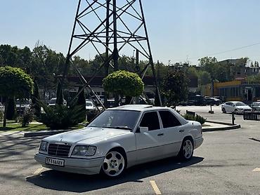 vaz 2114: Mercedes-Benz E-Class: 1992 г., 2.2 л, Автомат, Бензин, Седан — 3