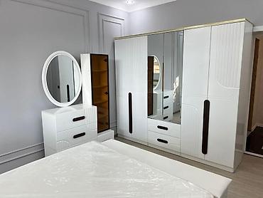 standing mirror: Спальный гарнитур в современном стиле, белый глянец с акцентами под — 2