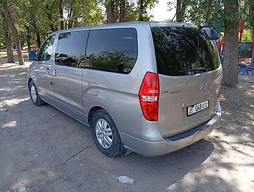 Унаа: Hyundai Grand Starex: 2017 г., 2.5 л, Автомат, Дизель, Вэн/Минивэн — 3