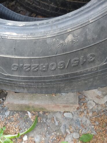 22 5 шины: 315/60R22.5 передковые 3 штуки цена по 1000 сом 315/60R22.5 задний 1