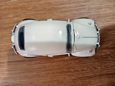 Figurice i makete: Nov metalni model automobila VW Buba. Mogu da mu se otvaraju vrata i — 4