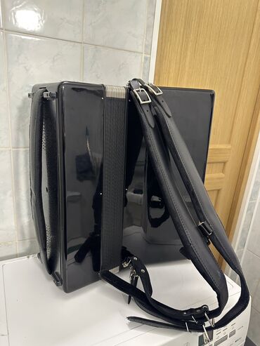 Аккордеоны: Продаю привозной Германские аккордеон Суроттогу аккордеондор баары at lalafo.kg — 14 Аккордеоны: Продаю привозной Германские аккордеон Суроттогу аккордеондор баары — 14