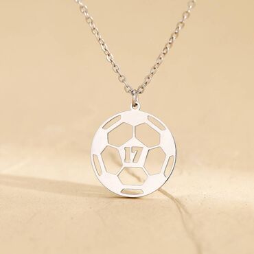 privesci: Lancic - Fudbalska lopta sa brojem 17 - 316L Predivna ogrlica koja
