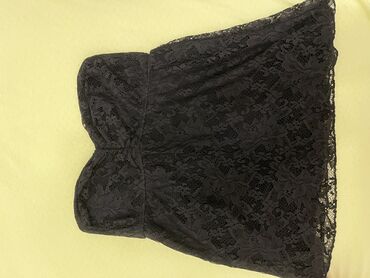 crop top majice new yorker: M (EU 38), Floral, Single-colored, color - Black