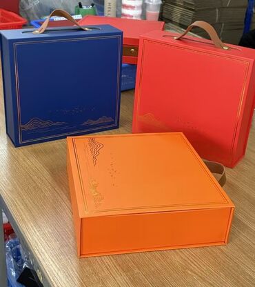 Подарки и сувениры: Подарочный наборы и мерчи с вашим логотипом компании На заказ от 100 — 8