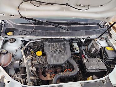 ploom satisi: Renault Logan: 1.4 l | 2015 il 5656 km Sedan — 8