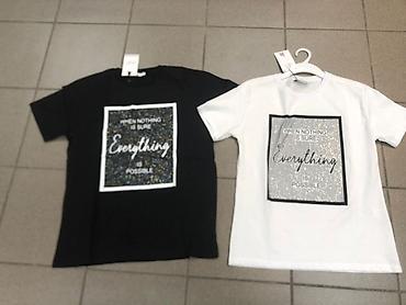 Majice kratkih rukava: Majice 
S M L 
Cena 2000 din — 22