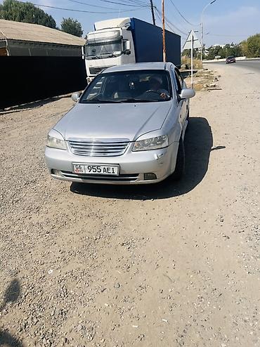 Транспорт: Chevrolet Lacetti: 2007 г., 1.4 л, Механика, Газ, Седан — 1