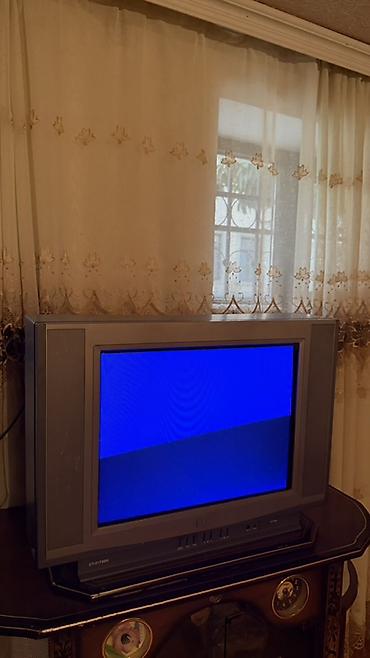 gencede televizor: Kineskop (CRT) televizor - Ekran: təxminən 29–32 düym diaqonallı, 4:3 — 1
