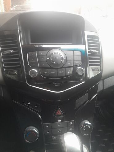 pulsuz mp3 yukle: Chevrolet maqtifonu diskeri verirem ustunde