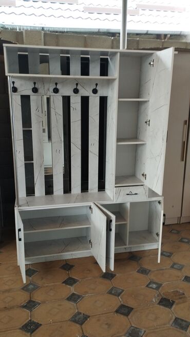 Шкафы-прихожие: Шкаф-прихожая, Новый, С зеркалом, ЛДСП — 10