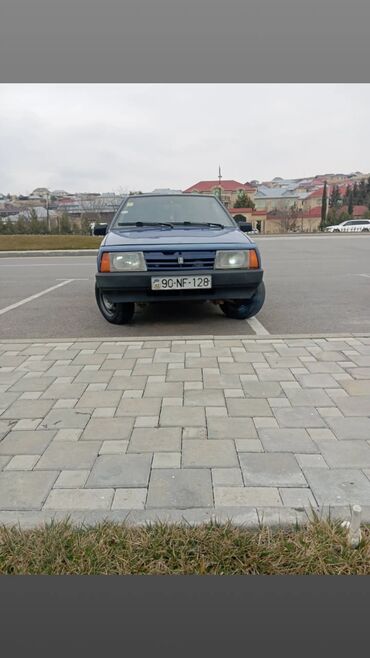 VAZ (LADA): VAZ (LADA) 2108: 1.5 l | 1987 il Sedan