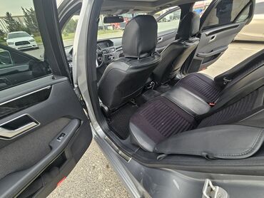 Mercedes-Benz: Mercedes-Benz E-Class: 2.2 l | 2012 il Sedan — 4