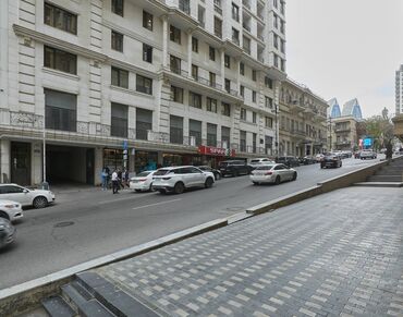 Günlük kirayə mənzillər: 2 otaqlı, Səbail r. r-nu — 3