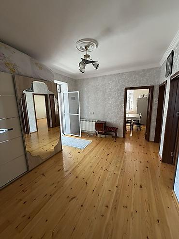 Həyət evləri və villaların satışı: 3 otaqlı, 125 kv. m, Orta təmir — 11