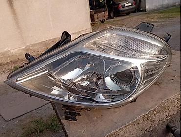 Auto-delovi: LEVI XENON FAR OPIS ZA CITROEN C8 | Nedostaje jedna zabica — 1
