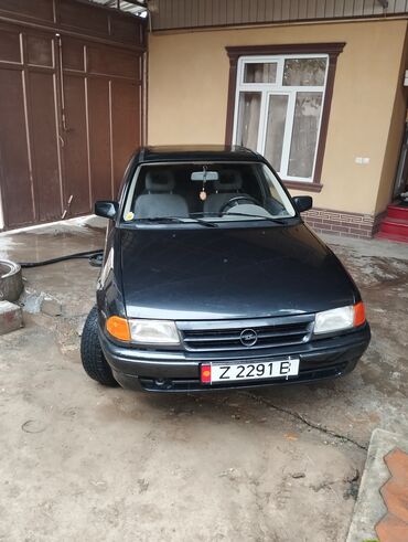 диски и шины на спринтер: Opel Astra: 1992 г., 1.4 л, Механика, Бензин, Хэтчбэк