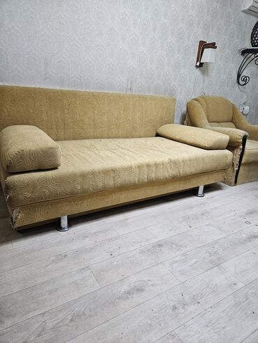 мебель спальный: 2х спальный диван + кресло