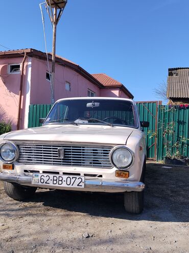 UAZ: UAZ : 0.6 l | 2011 il 10808 km Sedan