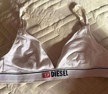 cipkani brushalteri: Diesel ženski bralet – bele boje - Model: mekani trouglasti bralet — 1