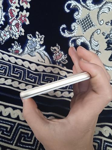 айфон 6s чехол: IPhone 7 Plus, Б/у, 32 ГБ, Золотой, Чехол, 100 % — 4