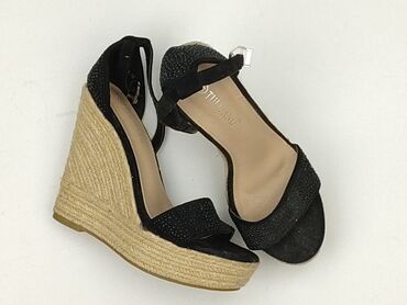 buty czarne na obcasie ccc: Tulipano, Босоніжки жіночі, розмір 37 на lalafo.pl buty czarne na obcasie ccc: Tulipano, Босоніжки жіночі, розмір 37